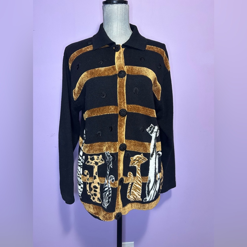 Cat lovers Sweater!